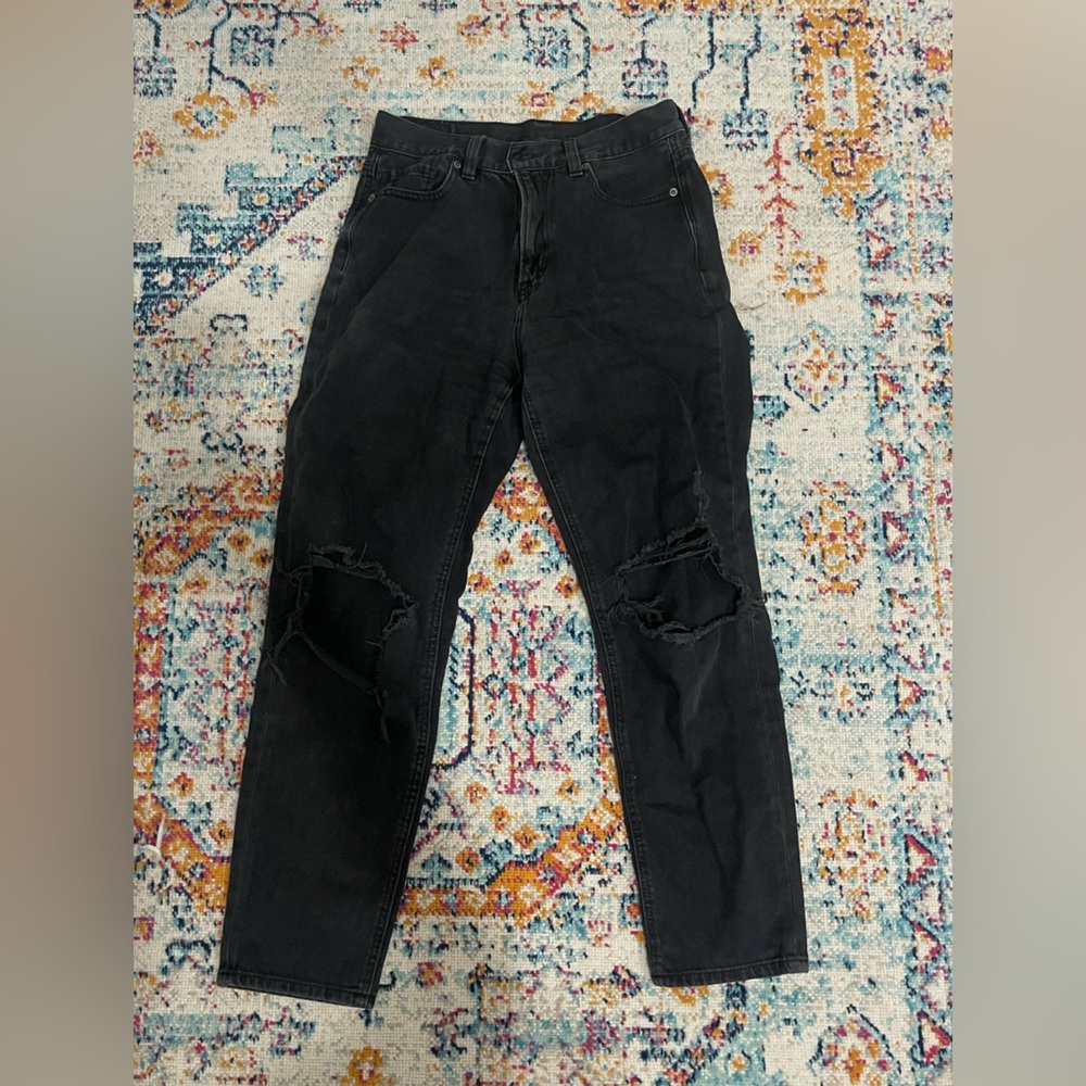American Eagle Black Ripped Mom Jeans - Picture 2 of 4